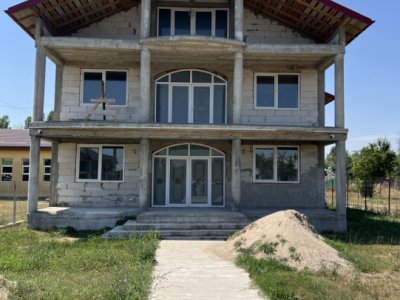 VILA DE VÂNZARE CORBII MARI