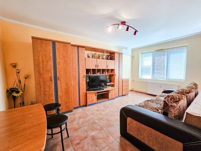 Apartament 3 camere Salajan, mobilat, 5 min de metrou Nicolae Grigorescu