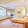 Vanzare casă/vila care refuză trecerea timpului - Zona Capitale thumb 16