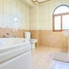 Vanzare casă/vila care refuză trecerea timpului - Zona Capitale thumb 31