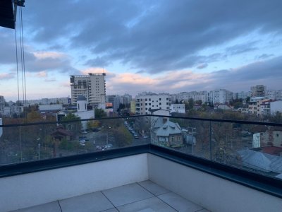 Apartament 2 camere premium – Vedere panoramică – București Mall Vitan