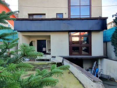 Casa de VANZARE in sector 5 Str. Antiaeriana resedinta sau after school