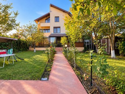 Vilă individuală Snagov | 377 mp utili | 6 dormitoare | Garaj 2 mașini
