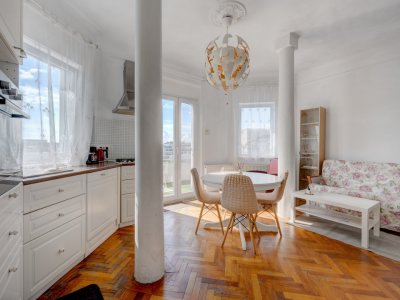 PIATA ROMANA - ASE - APARTAMENT 62 MP, PET-FRIENDLY, ETAJ 5, CENTRALA PROPRIE!