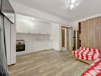 DOBROESTI – DOINEI, GARSONIERA 38 MP, LOC PARCARE, CENTRALA PROPRIE! 