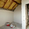 COMUNA BERCENI - CASĂ 5 CAMERE, 300 MP TEREN, SEMIFINISATĂ! thumb 14