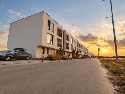 TUNARI - MIHAI EMINESCU, 2 CAMERE 55 MP UTILI, PARTER, CURTE PROPRIE 45MP!