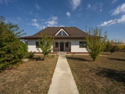 TARTASESTI, VILA INDIVIDUALA 140 MP, LOT 600 MP!