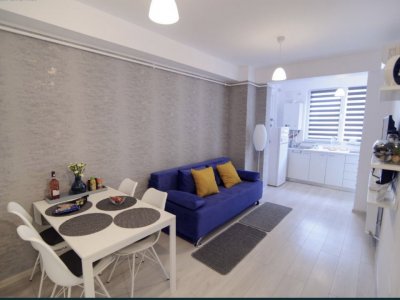 Apartament coquet Mamaia White Tower termen lung 