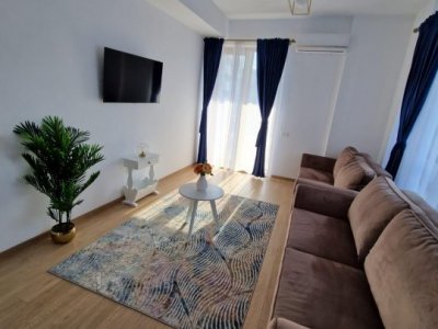 Apartament rafinat Mega Image Mamaia Nord 