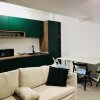 Apartament 2 camere cu vedere superbă la mare – de închiriat Iaki Mamaia thumb 3