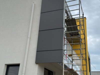 Vanzare vila moderna cu terasa circulabila imensa