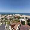 Apartament de închiriat Constanta cu vedere frontala la mare thumb 1