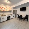Inchiriere apartament Mamaia  zona Rex vedere lac  thumb 1