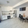 Inchiriere apartament Mamaia  zona Rex vedere lac  thumb 4