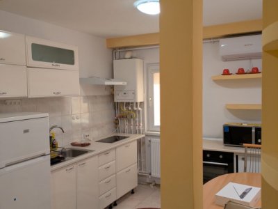  Închiriere apartament 3 camere – zona ICIL (Kaufland – Lidl)