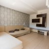Inchiriere Apartament 2 camere spațios pe malul marii thumb 6