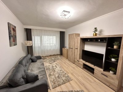 Apartament 2 camere decomandat, renovat recent – Bd. Ferdinand | Etaj 1