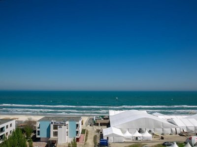 Exclusiv Apartament Summerland vedere frontala la mare