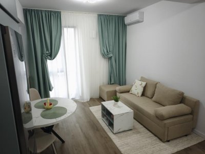 Închiriere studio totul nou Universitate