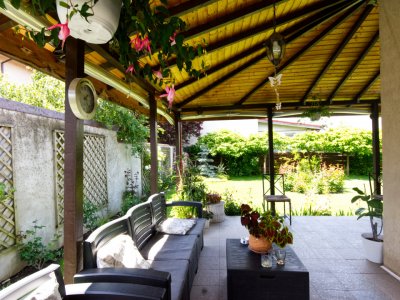 Tunari vila ideală pentru familie, cu curte mare , parcare si barbeque 
