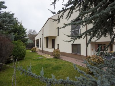 VIla cocheta Pipera zona Brd