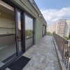 Un refugiu pe doua niveluri – spațiu, lumina și liniște deasupra orașului thumb 11