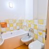 Apartament cu 5 camere si curte imensa-posibilitate de recompartimentare. thumb 13