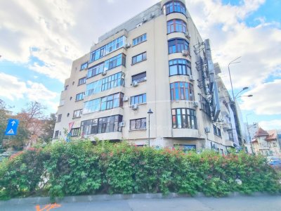 APARTAMENT CU 4 CAMERE 132 MP PIATA ROMANA, PIATA LAHOVARY, DIONISIE LUPU!