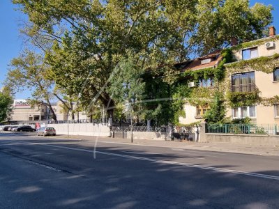 Apartament decomandat in Cotroceni, demisol cu 4 camere in suprafata de 82,73mp!