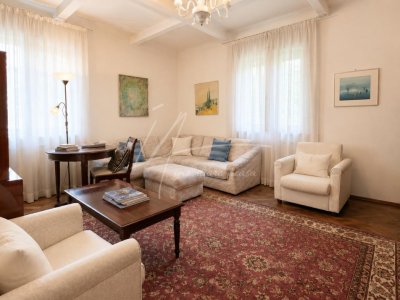 Unele proprietati se cumpara cu ochii. In Rahmaninov 9 cumperi cu imaginatia