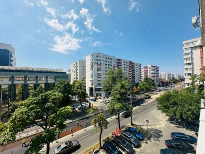 Apartament modern cu 3 camere – Bulevardul Ion Mihalache