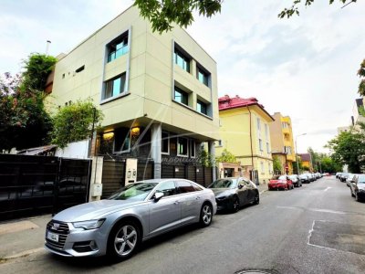 Cladire eleganta de birouri | 242 mp utili | Unirii – fara comision!
